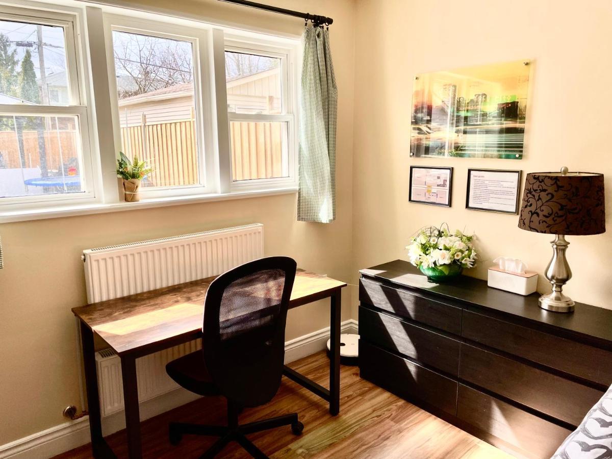 Perfect Home-Private Washrooms,Free Parking,High Speed Net Торонто Экстерьер фото