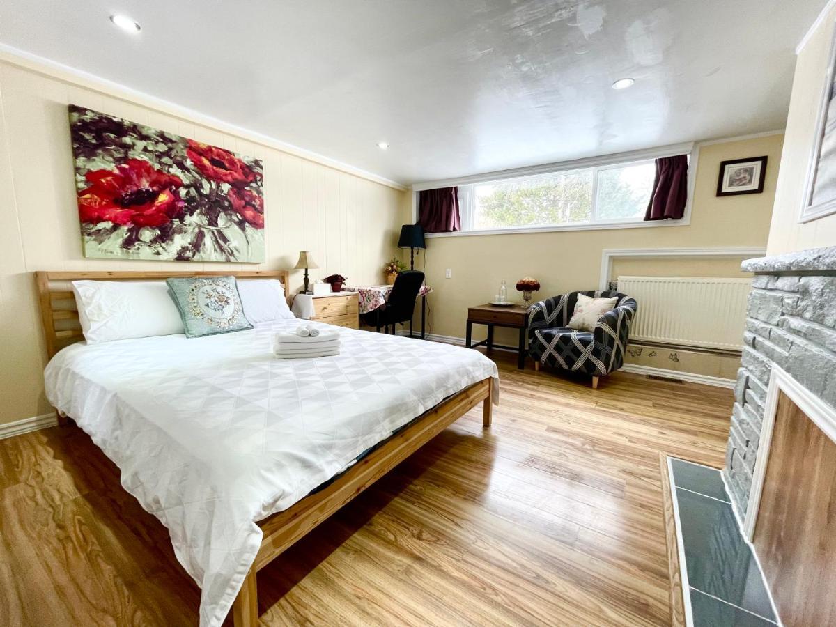 Perfect Home-Private Washrooms,Free Parking,High Speed Net Торонто Экстерьер фото