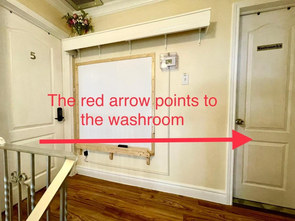 Perfect Home-Private Washrooms,Free Parking,High Speed Net Торонто Экстерьер фото